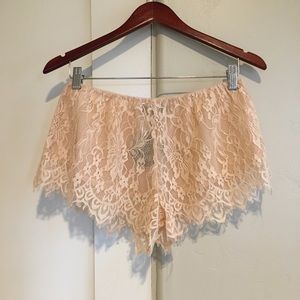 🤍 nwt | House of Three | lace sheer shorts